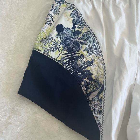 Free People Movement Apex Running Shorts - Picture 9 of 12